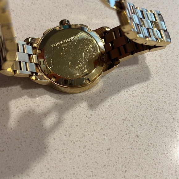 Hold watch with baby blue face